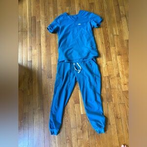 Figs teal scrubs size small